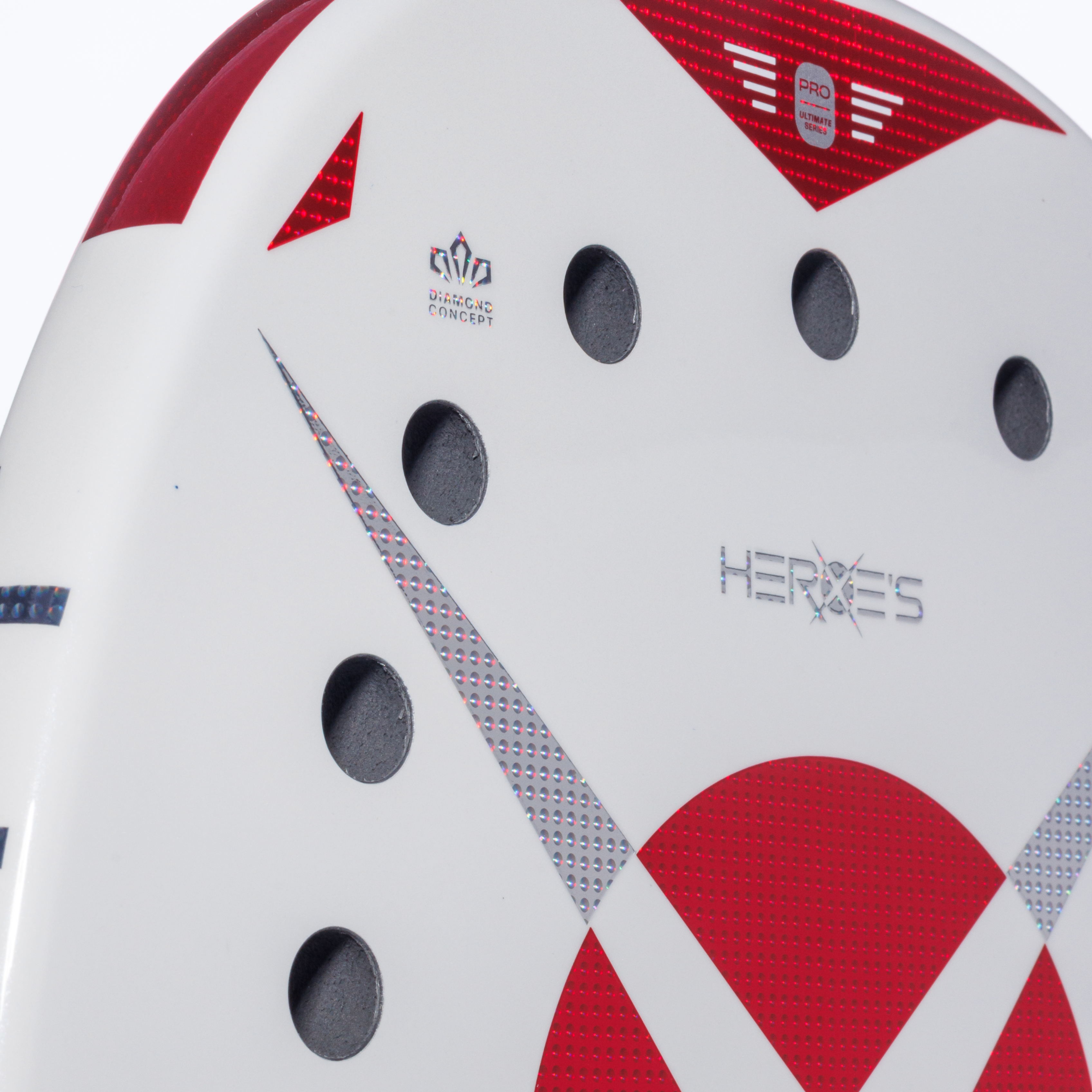STARLIGHT RUBY 2026 beach tennis paddle, co-designed by Giulia Gasparri and Ninny Valentini